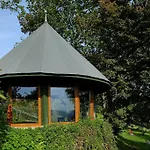 Hotel Haus Maria Lindenberg
