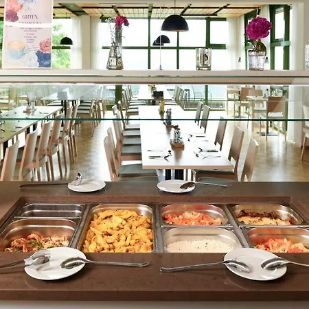 Haus Maria Lindenberg Hotel