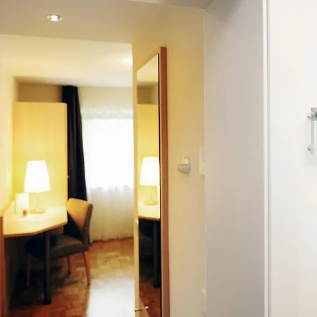 Hotel Haus Maria Lindenberg Sankt Peter